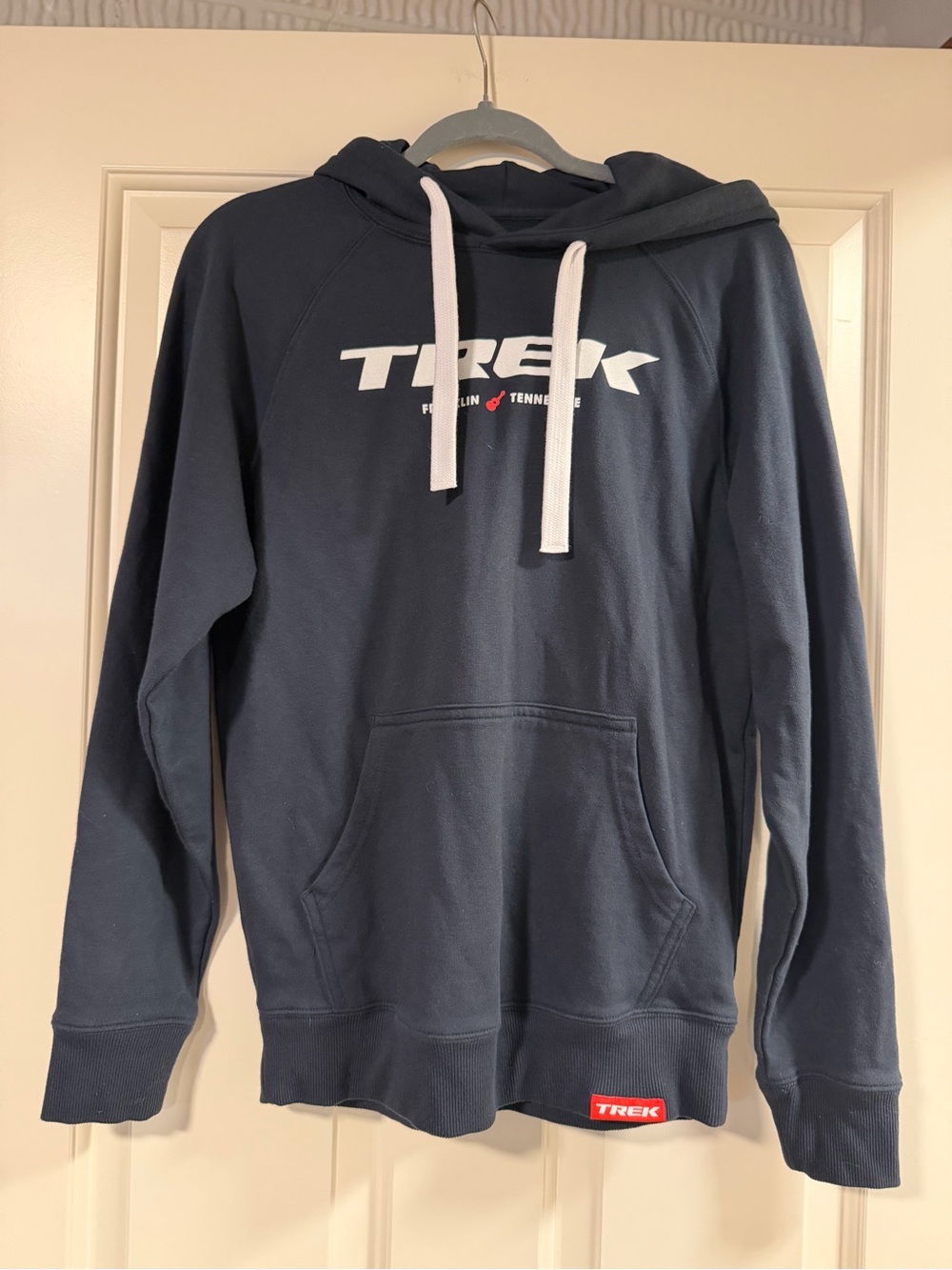 Trek Bikes Franklin Tennessee Navy Pullover Hoodie Small T102
